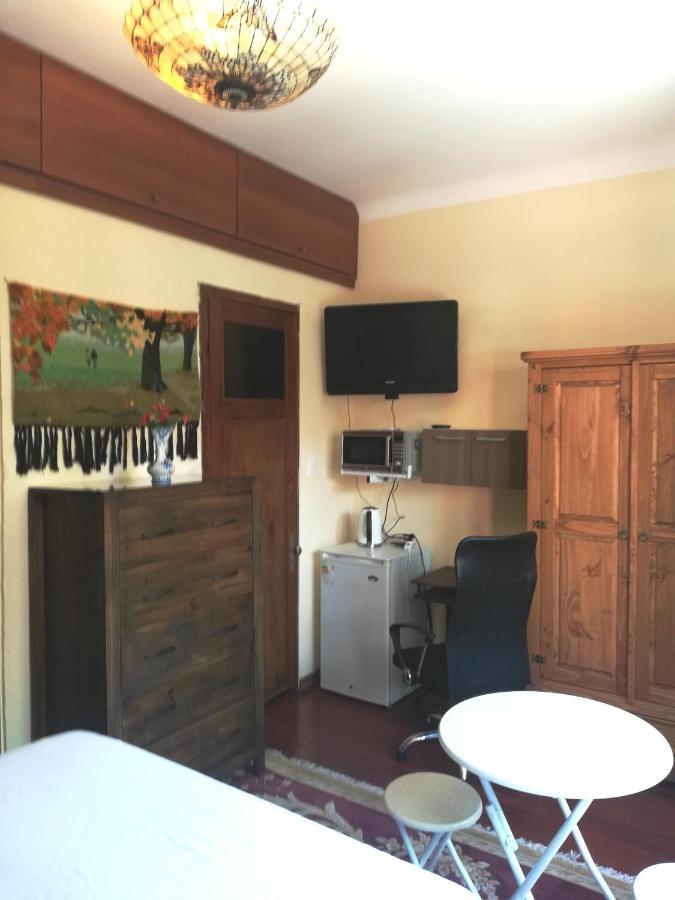 Private Room In Beautiful Home Montevideo Ngoại thất bức ảnh