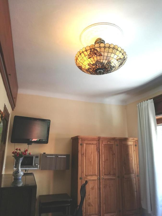 Private Room In Beautiful Home Montevideo Ngoại thất bức ảnh